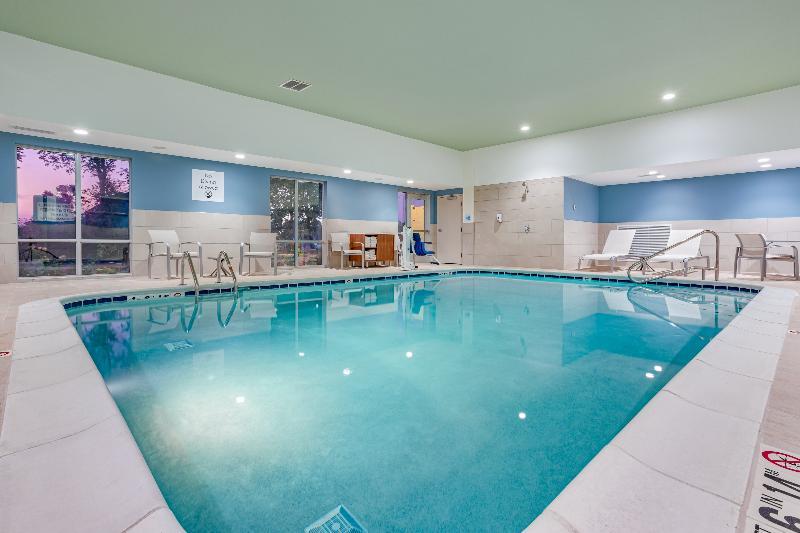 Holiday Inn Express & Suites - Elkhart North By Ihg מראה חיצוני תמונה