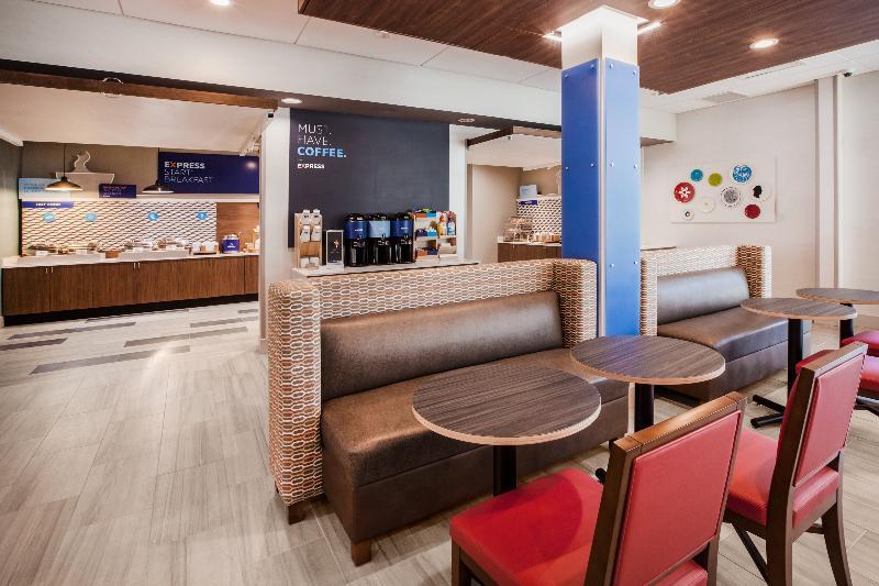 Holiday Inn Express & Suites - Elkhart North By Ihg מראה חיצוני תמונה